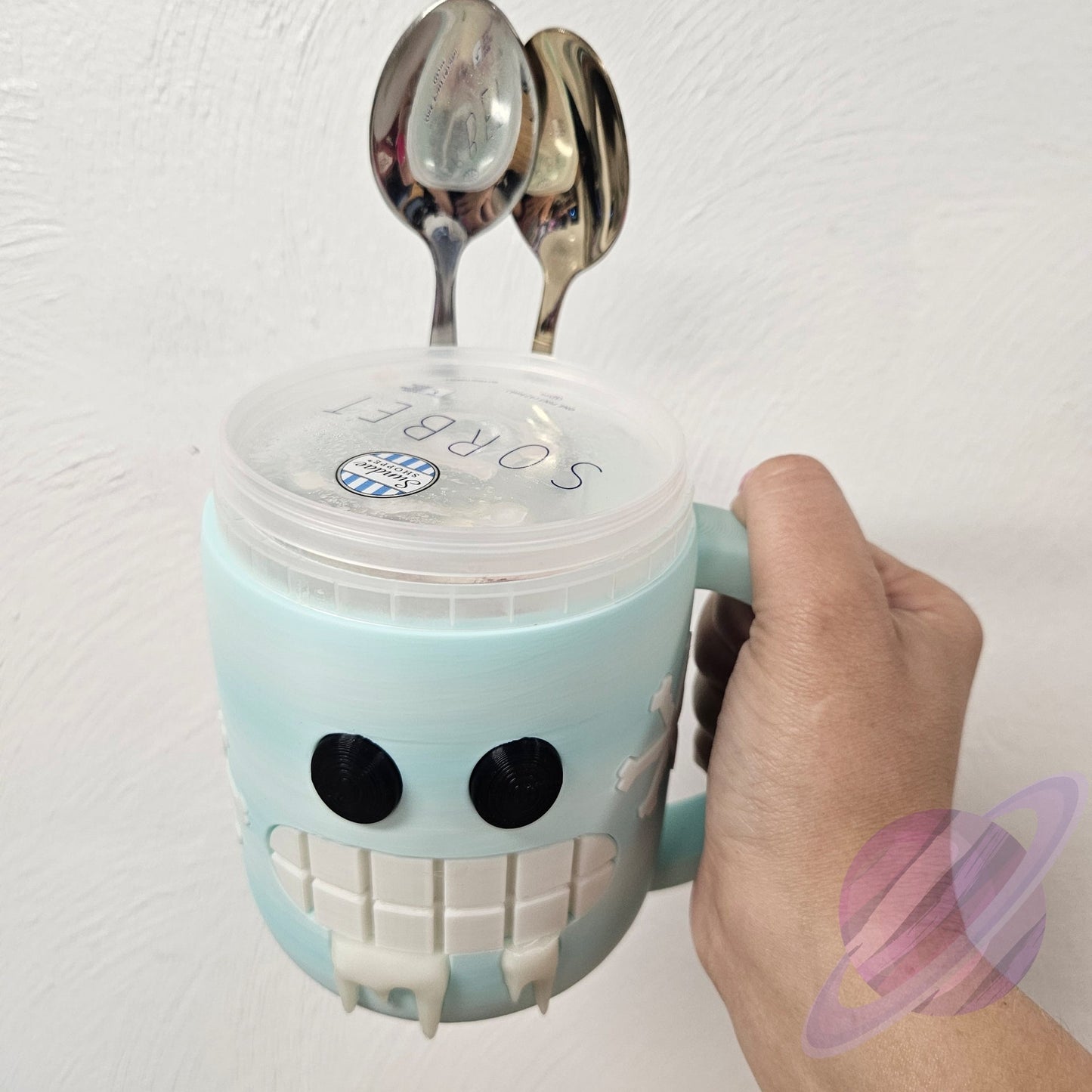 BRAIN FREEZE- 3D PRINTED ICE CREAM PINT HOLDER